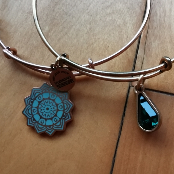 Alex and ani bracelets set#6 - Picture 2 of 2
